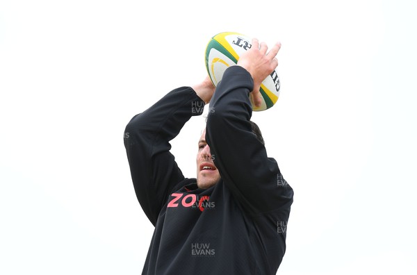 250622 - Wales Rugby Training - Ryan Elias during training