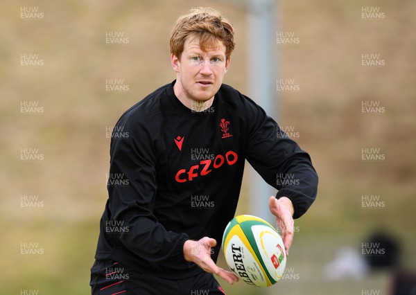250622 - Wales Rugby Training - Rhys Patchell during training