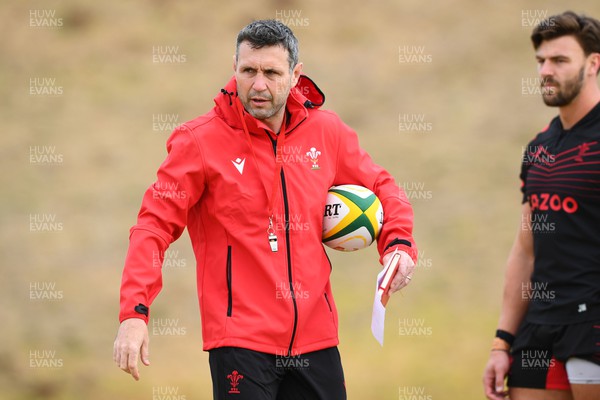 250622 - Wales Rugby Training - Stephen Jones during training