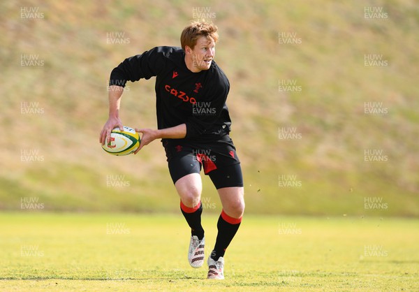 250622 - Wales Rugby Training - Rhys Patchell during training