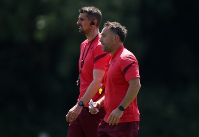 250626 - Wales Rugby Training ahead of their game against the Barbarians at Twickenham on Saturday - Peter Murchie, Defence Coach and Matt Sherratt, Attack Coach during training