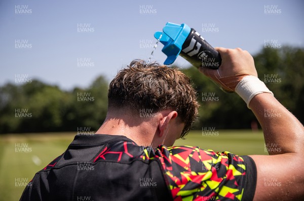 250626 - Wales Rugby Training ahead of their game against the Barbarians at Twickenham on Saturday - Ryan Woodman during training