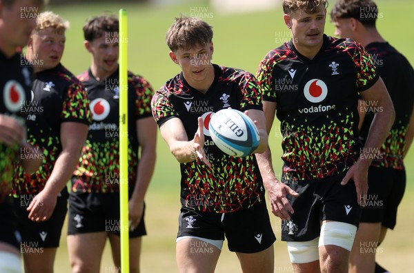 250626 - Wales Rugby Training ahead of their game against the Barbarians at Twickenham on Saturday - Ellis Mee during training