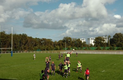 25.09.07 - Wales Rugby World Cup Training - Wales players take part in training 