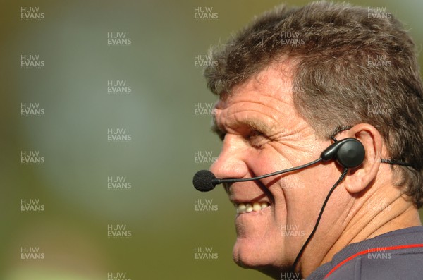 25.09.07 - Wales Rugby World Cup Training - Coach, Gareth Jenkins looks on during training 
