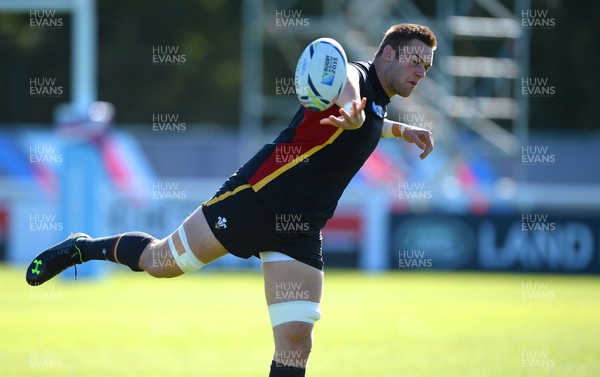 250915 - Wales Rugby World Cup Training -Dan Lydiate during training