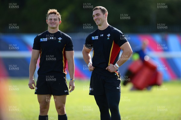 250915 - Wales Rugby World Cup Training -Hallam Amos and George North during training