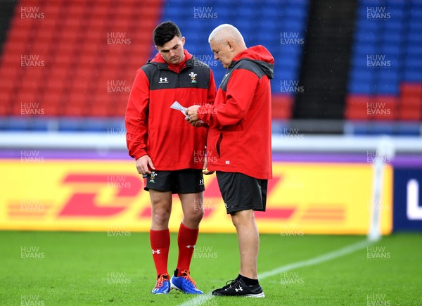 251019 - Wales Rugby Training - Warren Gatland with son Bryn during training