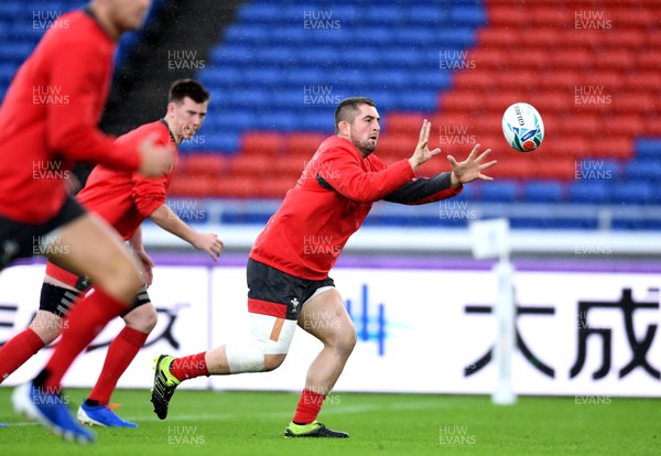 251019 - Wales Rugby Training - Wyn Jones during training