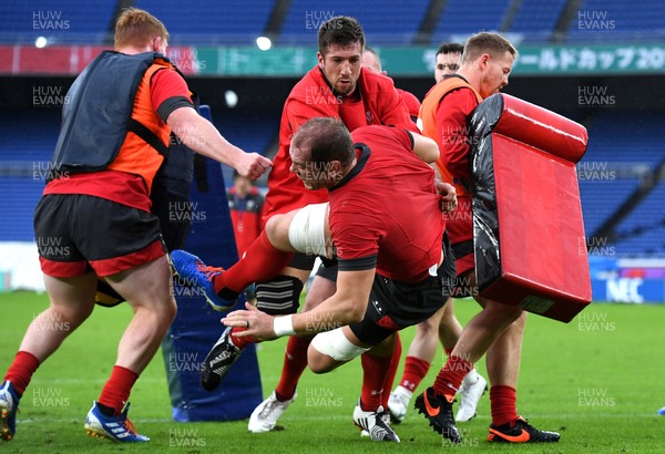 251019 - Wales Rugby Training - Alun Wyn Jones during training