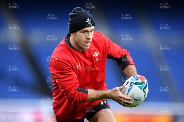 251019 - Wales Rugby Training - Gareth Davies during training