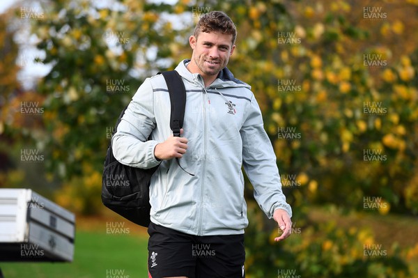 251022 - Wales Rugby Training - Leigh Halfpenny during training