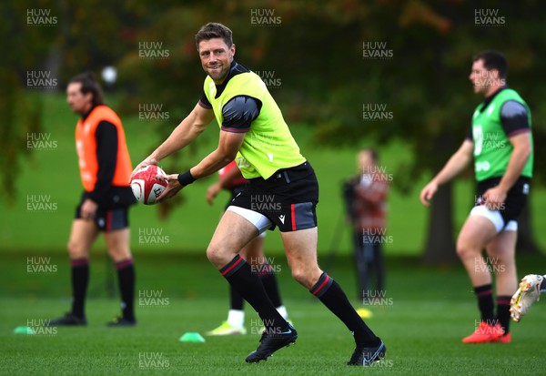 251022 - Wales Rugby Training - Rhys Priestland during training