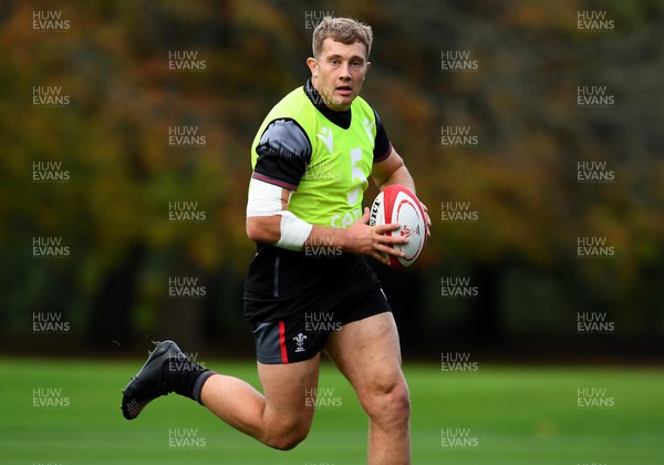 251022 - Wales Rugby Training - Ben Carter during training