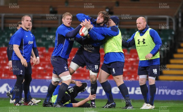 25.11.10 - Wales Rugby Training - Ryan Jones during training. 