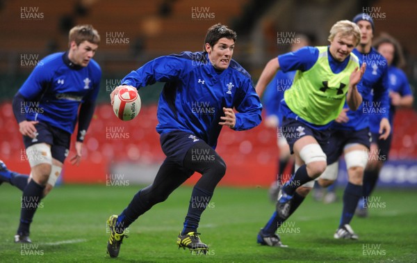 25.11.10 - Wales Rugby Training - James Hook during training. 