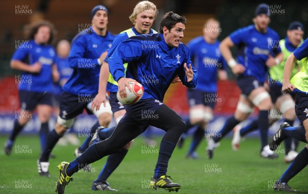 25.11.10 - Wales Rugby Training - James Hook during training. 