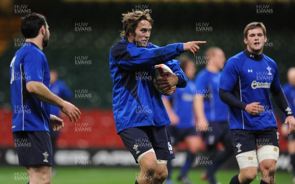 25.11.10 - Wales Rugby Training - Ryan Jones during training. 