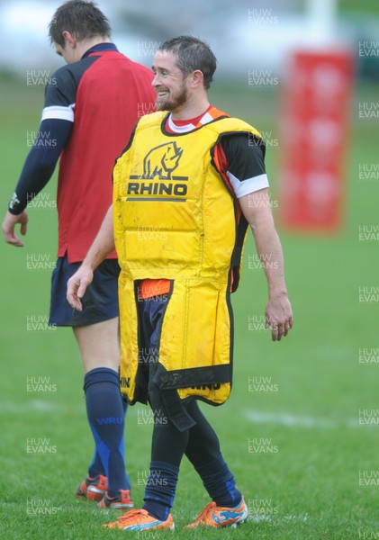 25.11.11 - Wales Rugby Training - Shane Williams during training. 