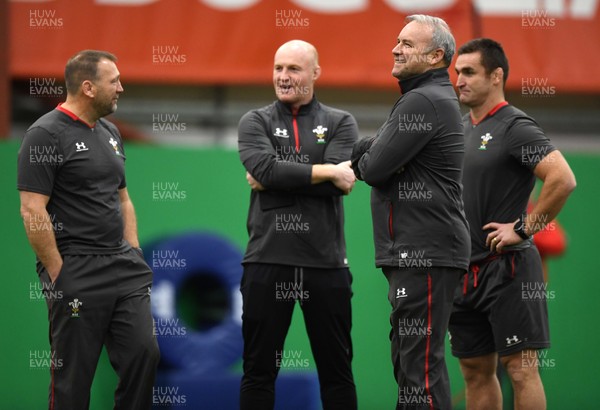 251119 - Wales Rugby Training - Jonathan Humphreys, Martyn Williams, Wayne Pivac and Huw Bennett