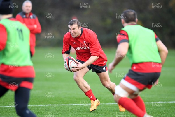 251119 - Wales Rugby Training - Hadleigh Parkes