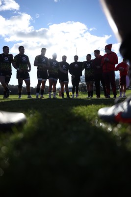 251125 - Wales Rugby Training with the Scarlets as they prepare for their game against South Africa - Wales team huddle