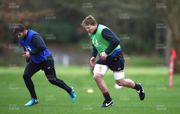 260118 - Wales Rugby Training - James Davies during training