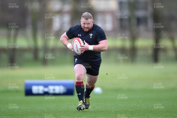 260118 - Wales Rugby Training - Samson Lee during training