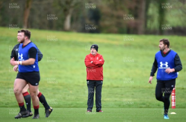 260118 - Wales Rugby Training - Warren Gatland during training