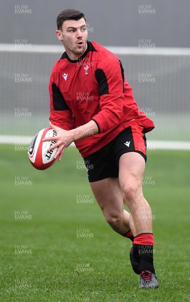 270121 - Wales Rugby Training - Johnny Williams during training