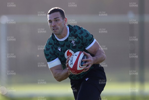 260124 - Wales Rugby Training in the first week of the Gunniess 6 Nations camp - George North during training