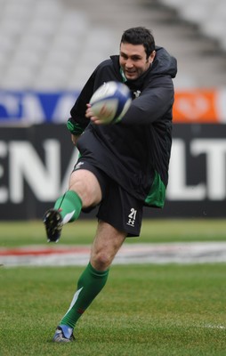 26.02.09 - Wales Rugby Training - Ryan Jones in action during training. 