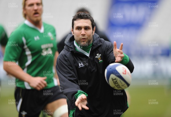 26.02.09 - Wales Rugby Training - Stephen Jones in action during training. 