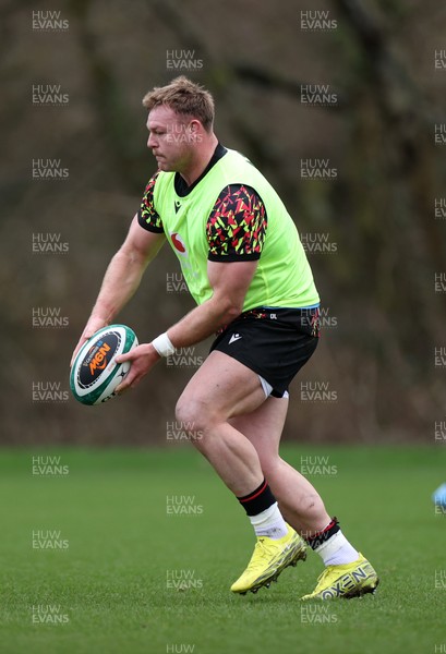 260226 - Wales Rugby Training - Dewi Lake during training