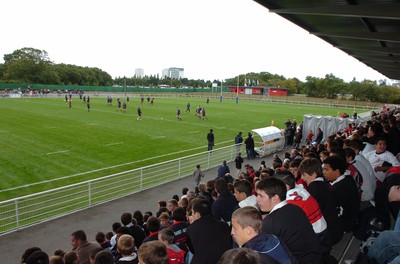 26.09.07 - Wales Rugby World Cup Training - Wales players take part in a training session open to the public in St Nazaire 
