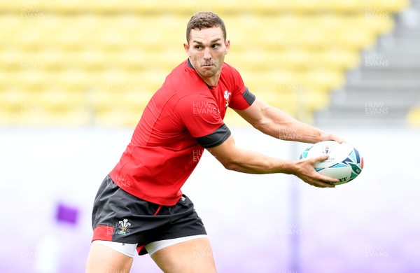 260919 - Wales Rugby Training - George North during training