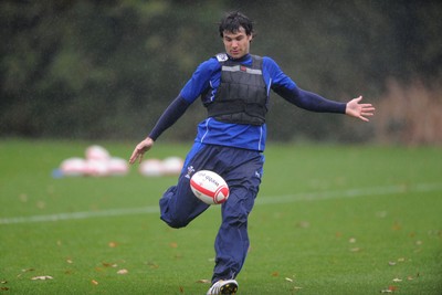 26.10.10 - Wales Rugby Training - Mike Phillips in action during training. 