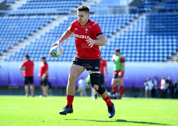 261019 - Wales Rugby Training - Jonathan Davies during training