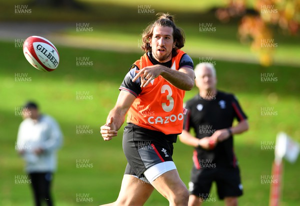 261022 - Wales Rugby Training - Justin Tipuric during training