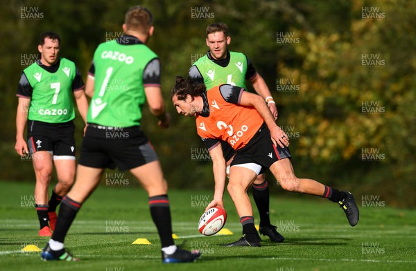 261022 - Wales Rugby Training - Justin Tipuric during training