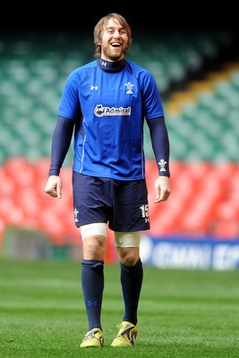 26.11.10 - Wales Rugby Training - Ryan Jones during training. 