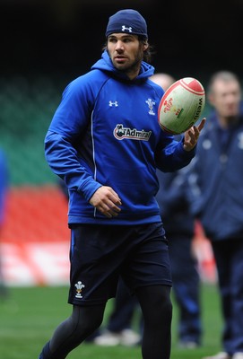 26.11.10 - Wales Rugby Training - Mike Phillips during training. 