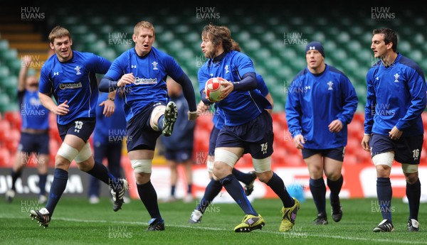 26.11.10 - Wales Rugby Training - Ryan Jones during training. 