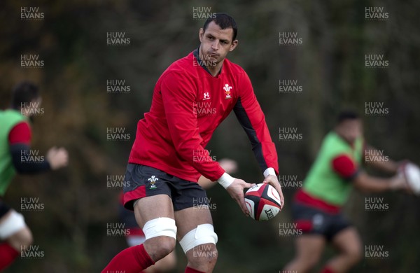 261119 - Wales Rugby Training - Aaron Shingler during training
