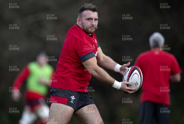 261119 - Wales Rugby Training - Dillon Lewis during training