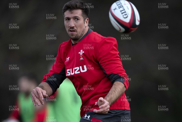 261119 - Wales Rugby Training - Justin Tipuric during training