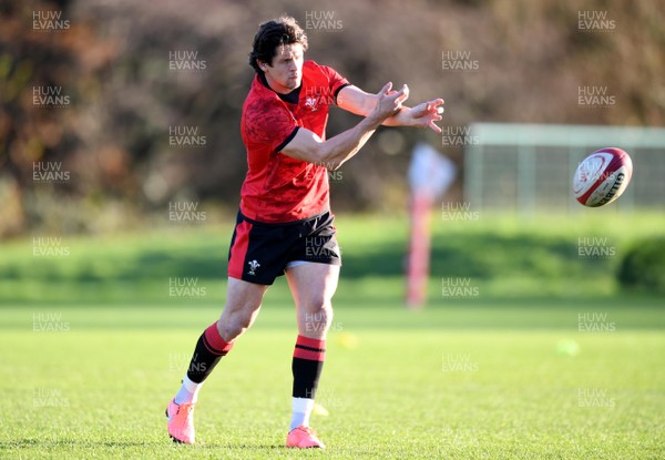 261120 - Wales Rugby Training - Lloyd Williams during training