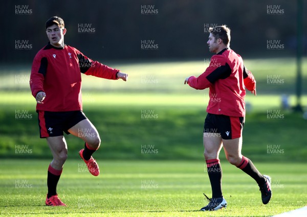 261120 - Wales Rugby Training - Louis Rees-Zammit and Leigh Halfpenny during training