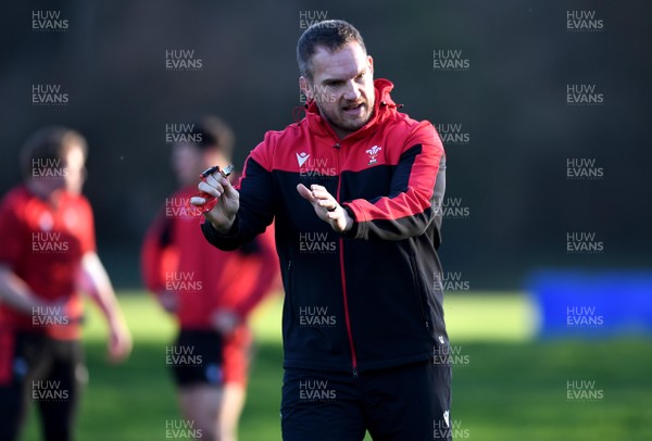 261120 - Wales Rugby Training - Gethin Jenkins during training
