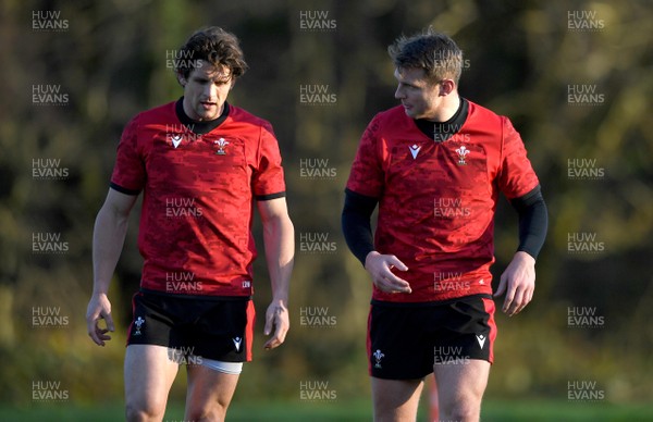 261120 - Wales Rugby Training - Lloyd Williams and Dan Biggar during training
